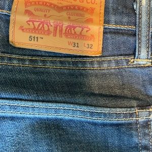 Levi’s (red tab) 511 31x32 indigo jeans